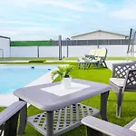 Holiday home Cubo's Casa Soles & Football Field Fuengirola