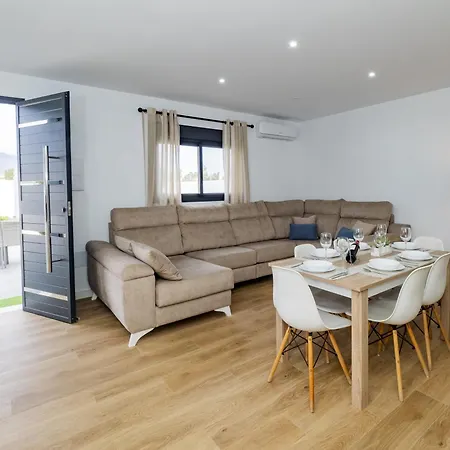 Hébergement de vacances Cubo's Casa Soles & Football Field