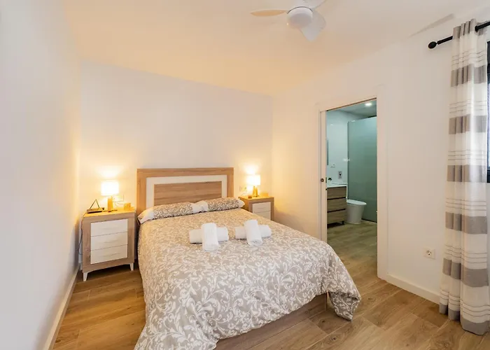 Cubo's Casa Soles & Football Field