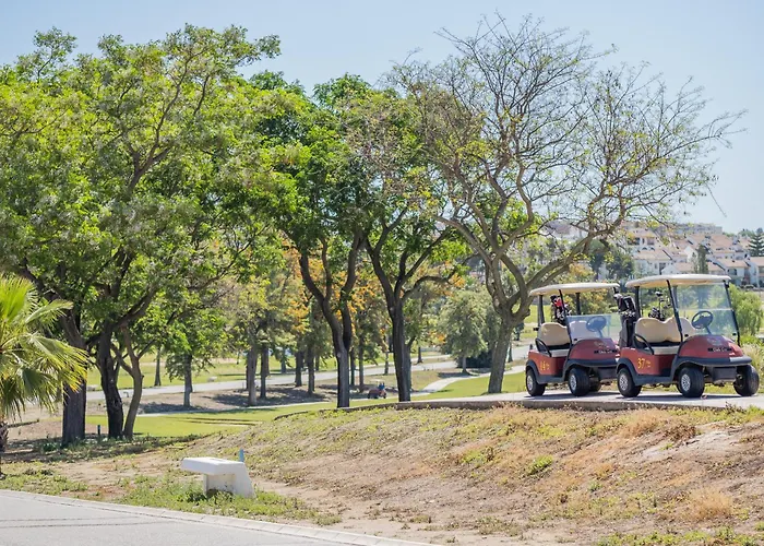 Cubo's Casa Soles & Football Field *