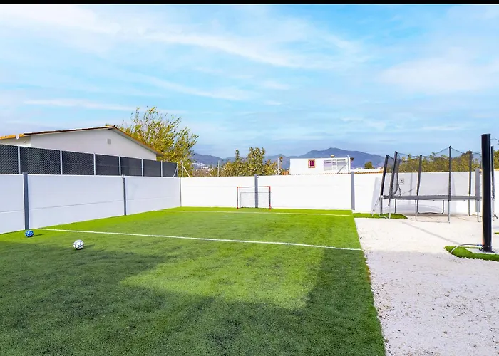 Cubo's Casa Soles & Football Field * Фуэнхирола