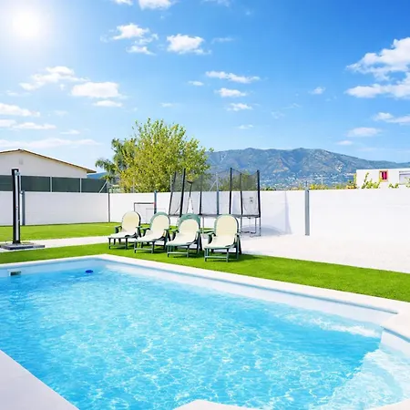 Cubo's Casa Soles & Football Field Dom wakacyjny Fuengirola