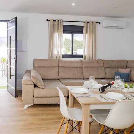 Dom wakacyjny Cubo's Casa Soles & Football Field *