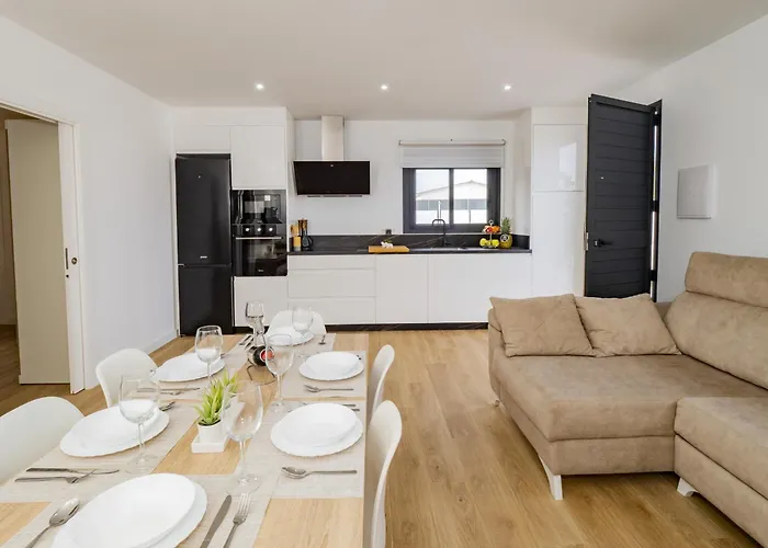 Cubo's Casa Soles & Football Field Fuengirola